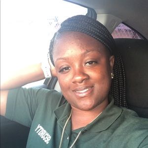 Meet your Posher, Maeisha